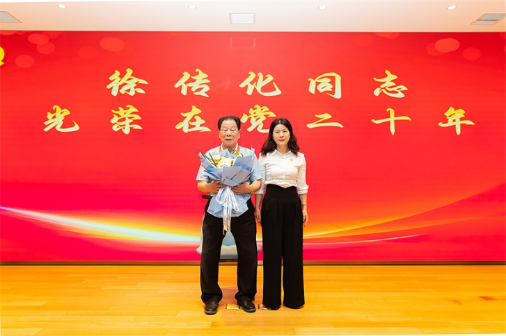 1688522985180729r8Mq.jpg WANG3809.jpg